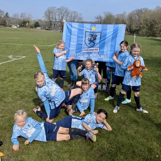 Porter Gold Stars in kit sponsored by local business Scrivens